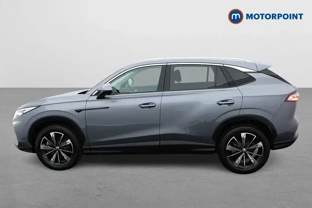 Usado MG HS Trophy 224 HP (164 kW) 2025 Cinzento SUV