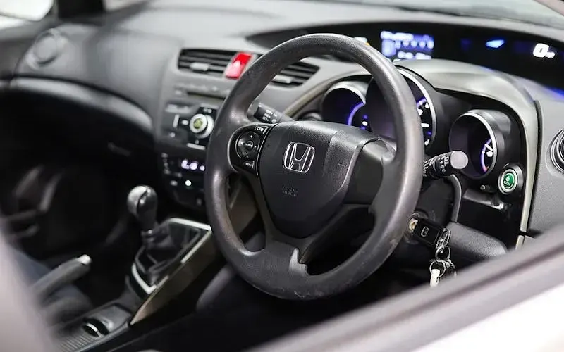 Used Honda Civic SE 99 HP (72 kW) 2013 Hatchback