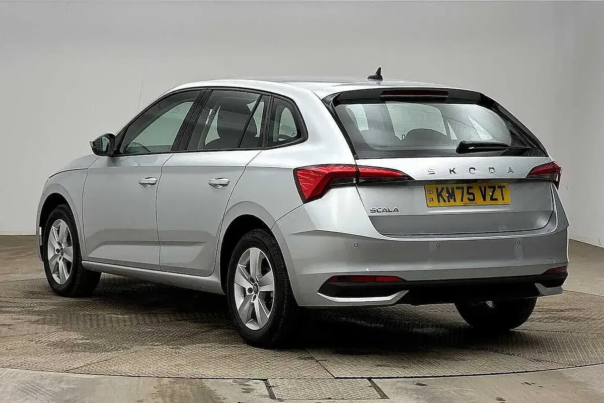 Used Skoda Scala SE 85 HP (62 kW) 2025 Brilliant silver metallic Hatchback