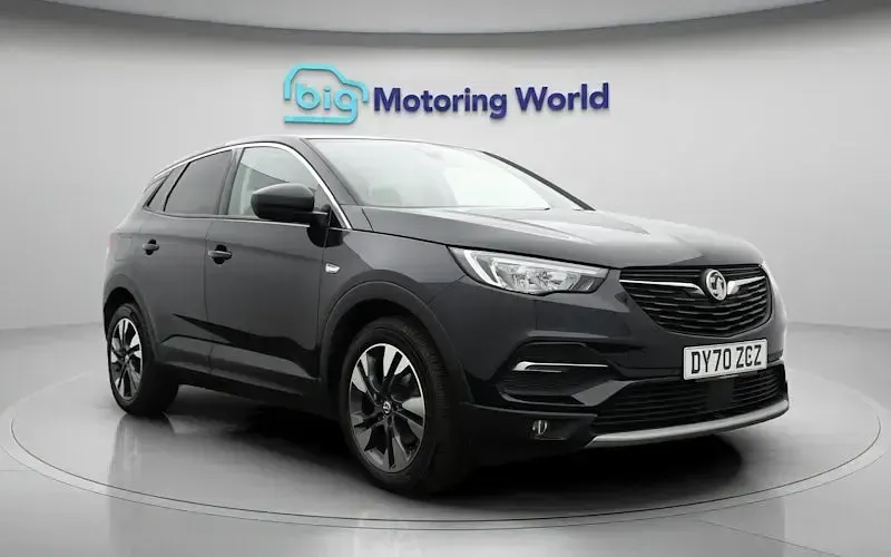 Used Vauxhall Grandland X SRi 131 HP (96 kW) 2021 SUV