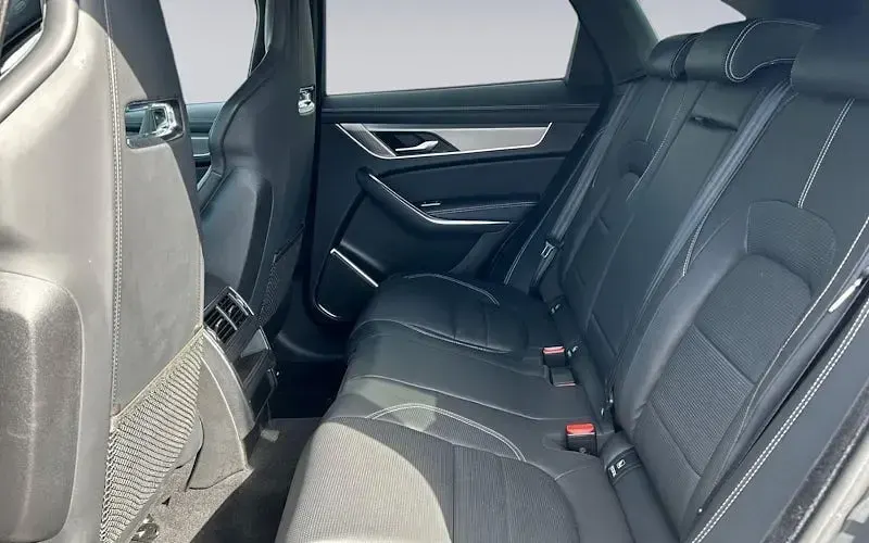 Used Jaguar F-Pace R-Dynamic 163 HP (119 kW) 2022 SUV