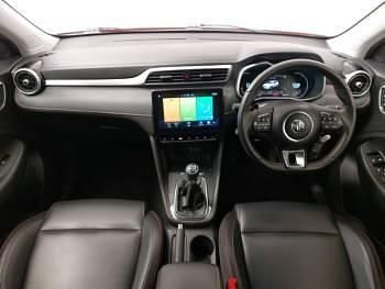 Used MG ZS Exclusive 106 HP (77 kW) 2020 Orange SUV