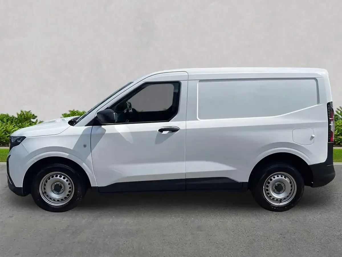 Used Ford Transit Courier 100 HP (73 kW) 2024 White Van