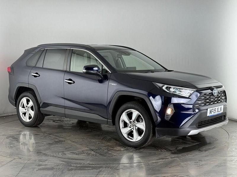 Blue Used 2019 Toyota RAV4 Hybrid SUV | £23,050 (Fair price) - Image 1/3