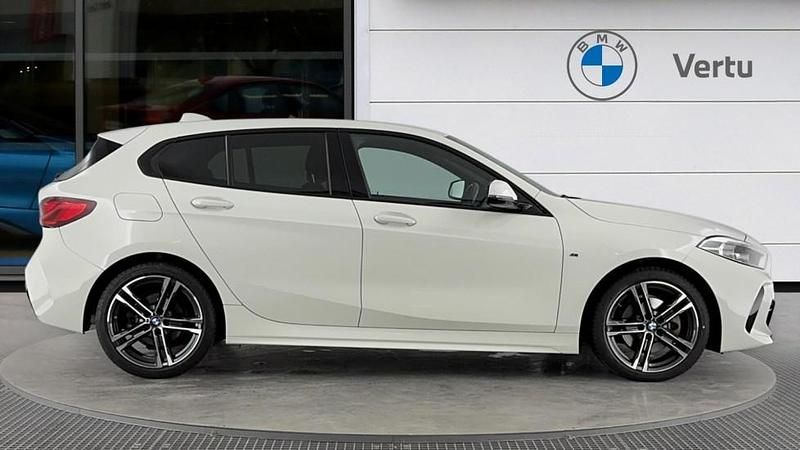 Used BMW 118 M Sport 136 HP (100 kW) 2023 White Hatchback