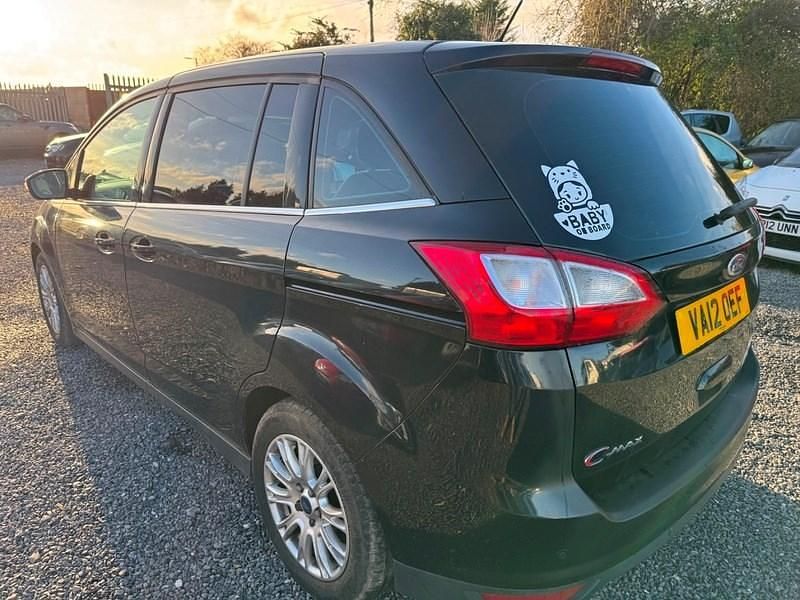 Used Ford C-MAX Titanium 115 HP (84 kW) 2012 Black MPV