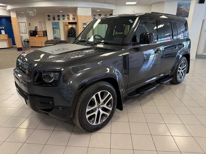 Used Land Rover Defender SE Dynamic 250 HP (183 kW) 2022 Grey SUV