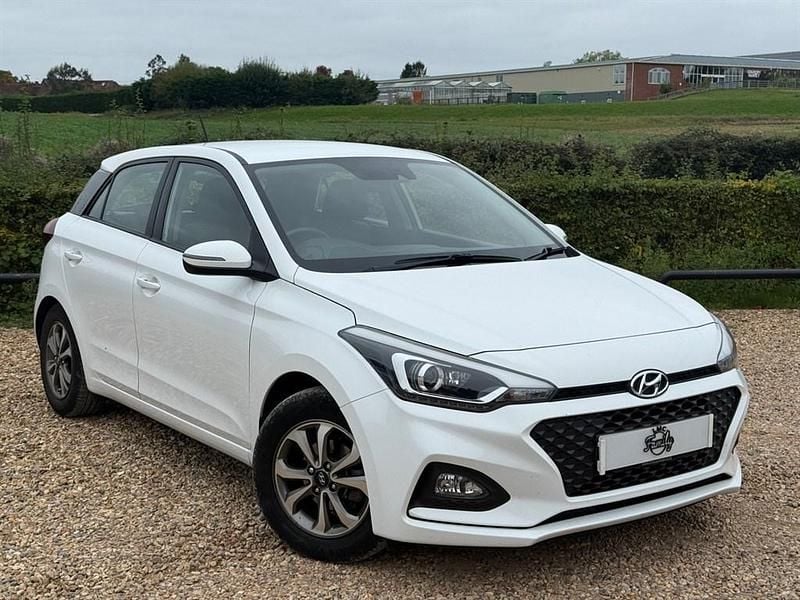 White Used 2019 Hyundai i20 Edition Hatchback | £8,737 (Fair price) - Image 1/1