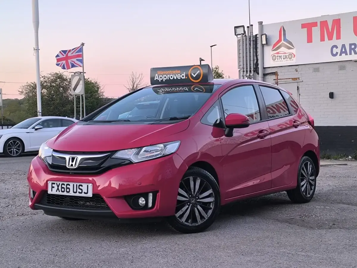 Second-hand Honda Jazz EX 102 CP (75 kW) 2016 Roșu Hatchback
