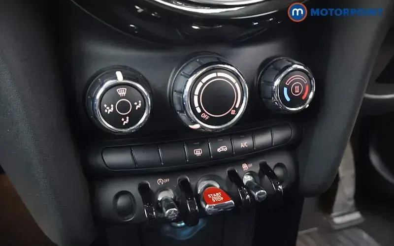Used Mini Cooper Classic 136 HP (100 kW) 2022 Grey Hatchback