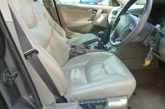 Used Volvo V70 163 HP (119 kW) 2003 Estate