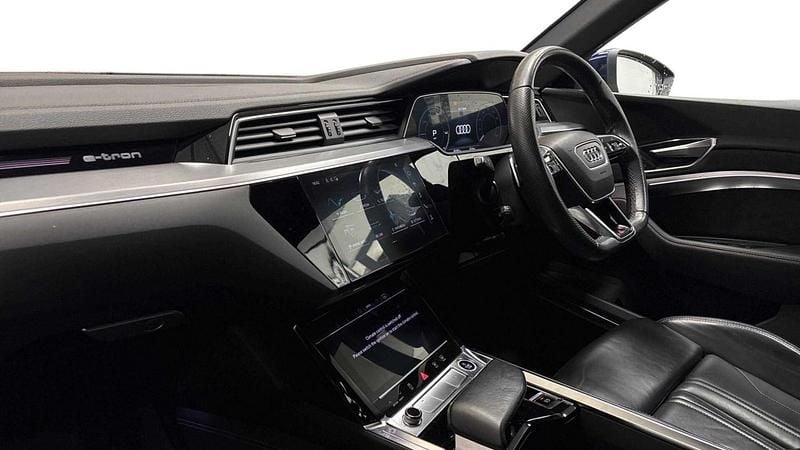 Used Audi e-tron S-Line 230 kW (313 HP) 2021 Blue SUV