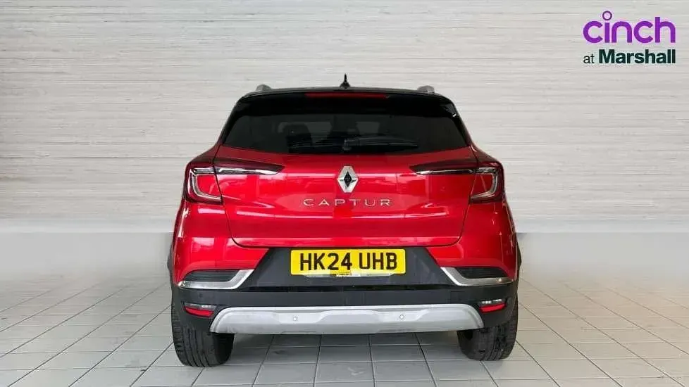 Used Renault Captur Techno 91 HP (66 kW) 2024 Red SUV