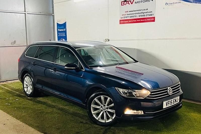 Blue Used 2015 VW Passat Business Estate | £6,999 (Good price) - Image 1/1
