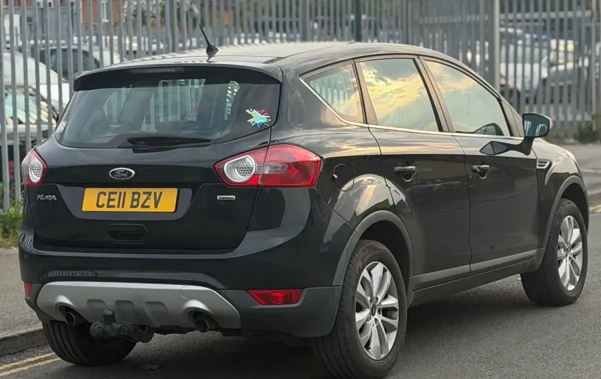 Begagnad Ford Kuga Titanium 2011 Svart SUV