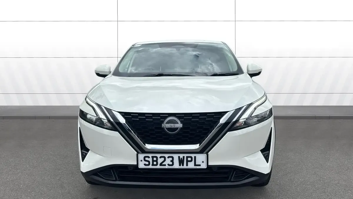 Used Nissan Qashqai N-Connecta 158 HP (116 kW) 2023 White SUV