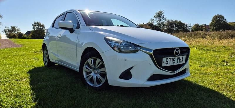 White Used 2015 Mazda 2 Hatchback | £3,847 (Fair price) - Image 1/4