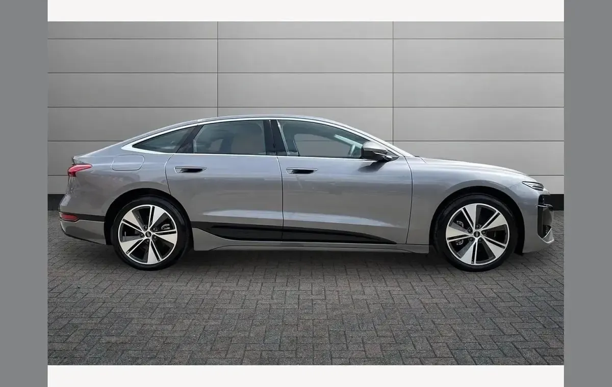 New Audi A6 e-tron Sport 210 kW (286 HP) 2026 Grey Hatchback