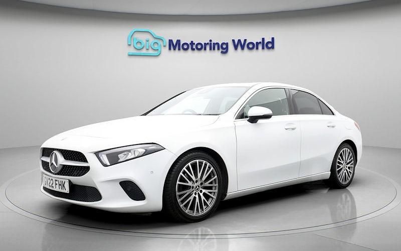 Used Mercedes A180 Executive 136 HP (100 kW) 2022 White Sedan