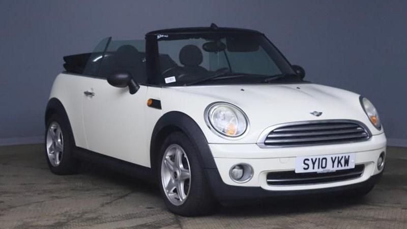 White Used 2010 Mini ONE Hatchback | £2,995 (Fair price) - Image 1/2