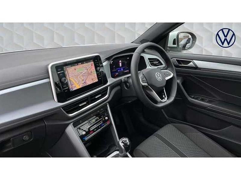 Used VW T-Roc 115 HP (84 kW) 2026 SUV