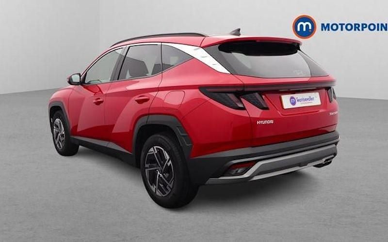 Used Hyundai Tucson Advanced 160 HP (117 kW) 2025 Red SUV