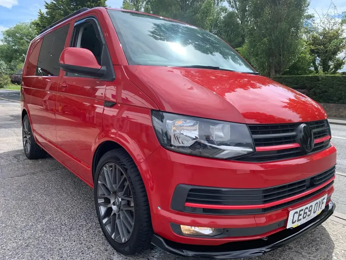 Used VW T6.1 Highline 150 HP (110 kW) 2019 Red Van