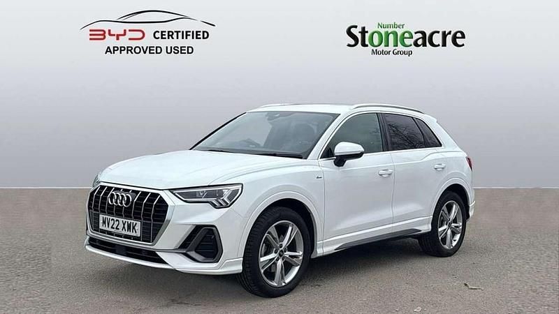 Begagnad Audi Q3 S-Line 150 HK (110 kW) 2022 Vit SUV