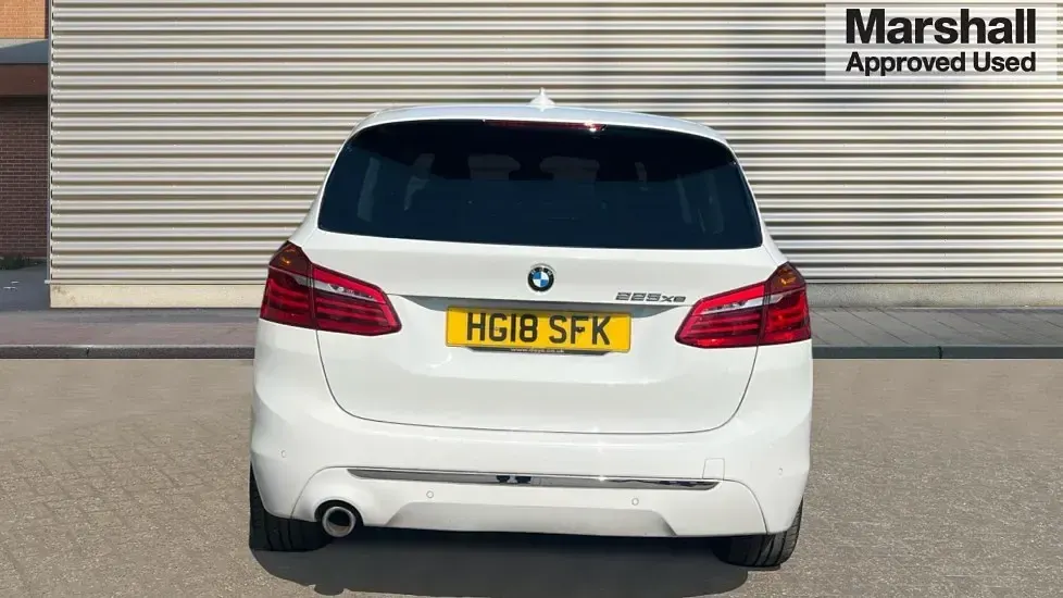 Used BMW 225 Luxury Line 224 HP (164 kW) 2018 White