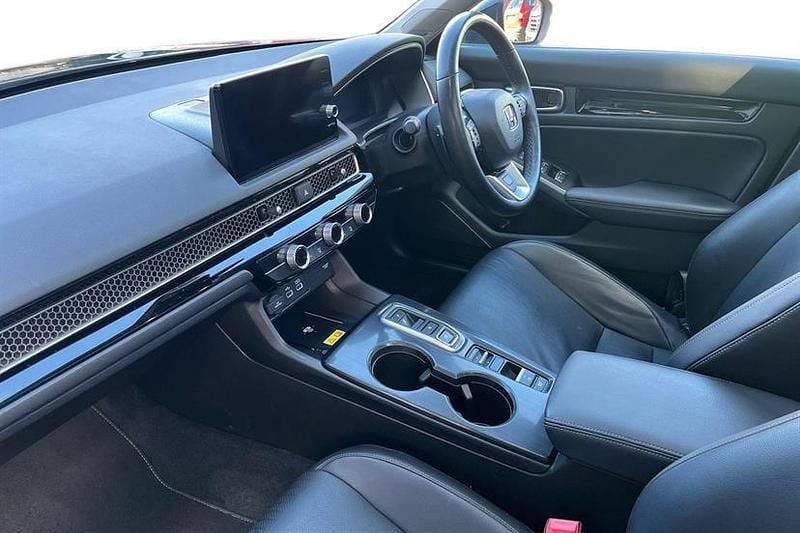 Used Honda Civic Advance 143 HP (105 kW) 2023 Black Hatchback