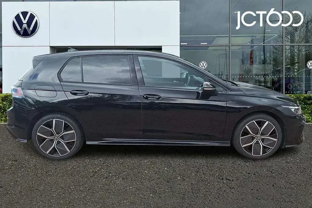Used VW Golf VIII Black Edition 147 HP (108 kW) 2024 Black Hatchback