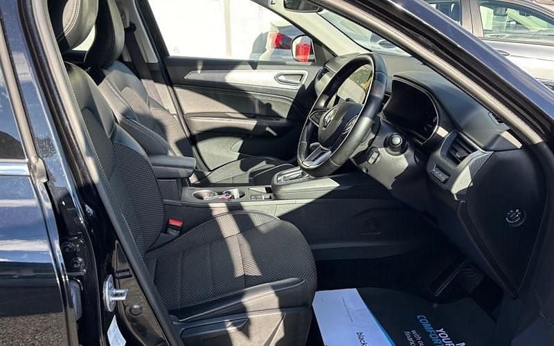 Used Renault Arkana Version S 145 HP (106 kW) 2022 Black SUV