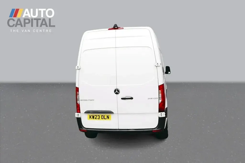 Used Mercedes Sprinter Premium 150 HP (110 kW) 2023 White Van