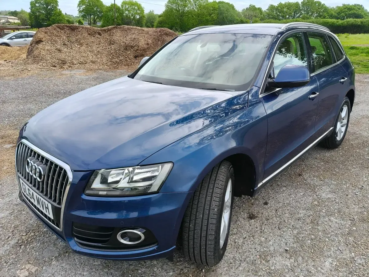 Used Audi Q5 Comfort 245 HP (180 kW) 2014 Blue SUV