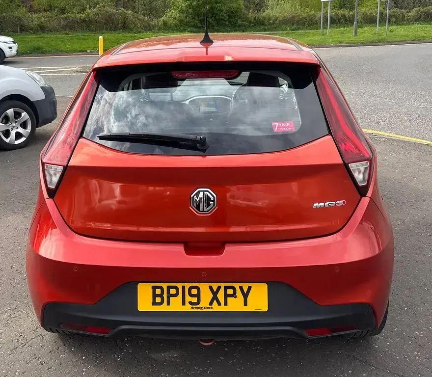 Used MG MG3 Exclusive 106 HP (77 kW) 2019 Orange Hatchback