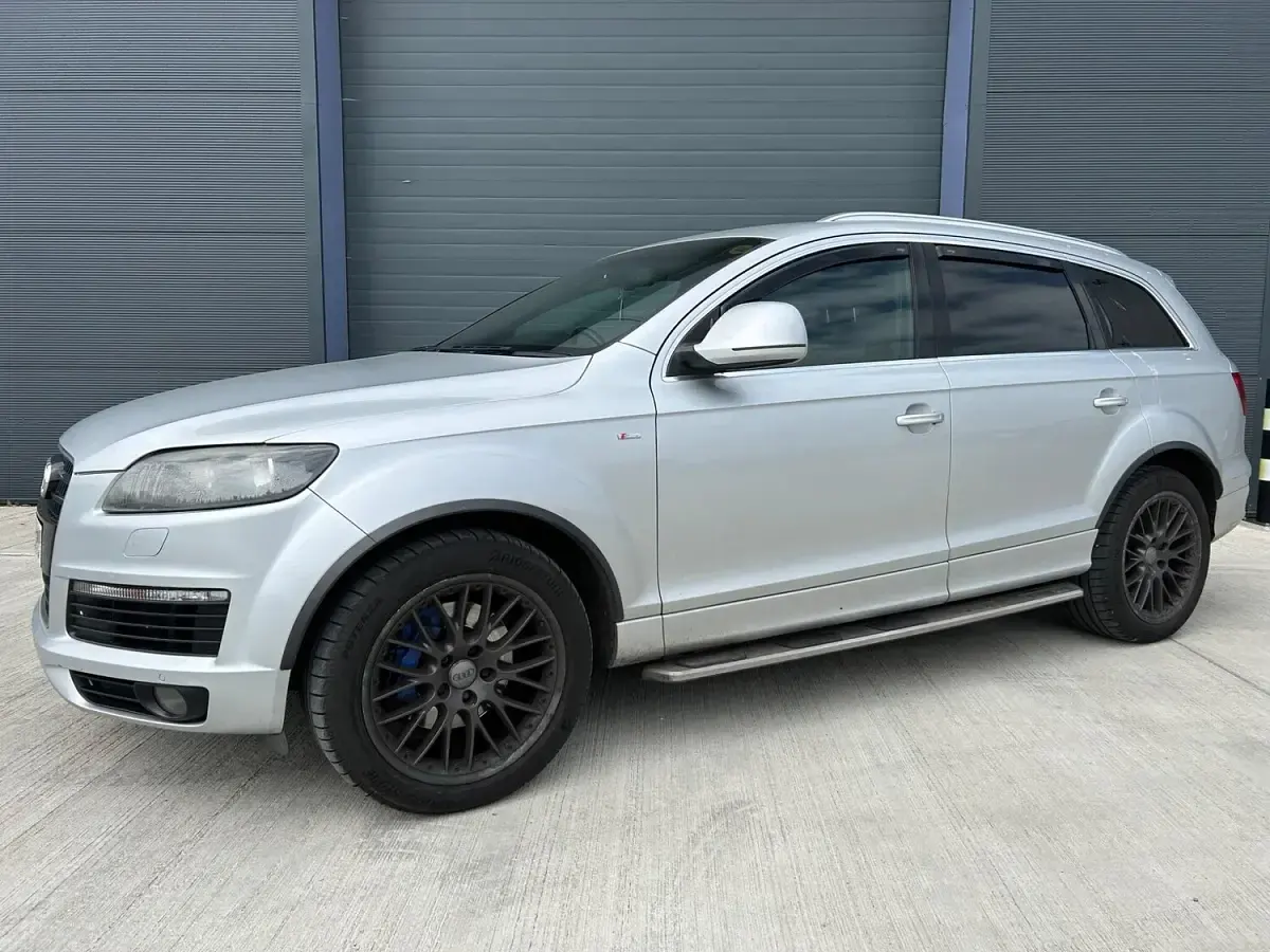 Used Audi Q7 S-Line 240 HP (176 kW) 2008 Silver SUV