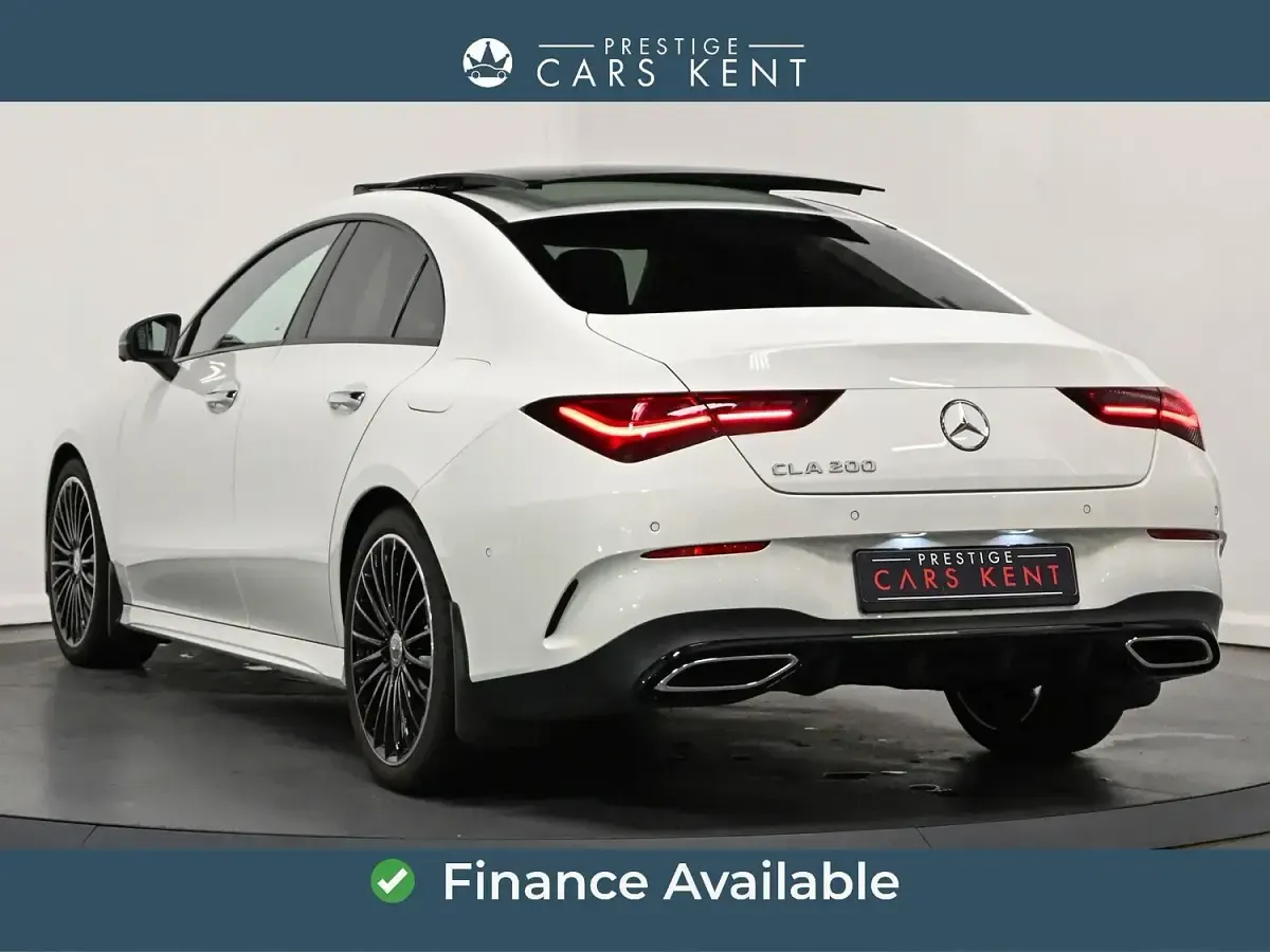Used Mercedes CLA200 AMG Line Premium Plus 163 HP (119 kW) 2024 White Coupe