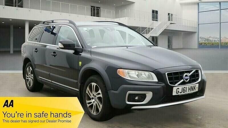 Black Used 2011 Volvo XC70 SE SUV | £6,995 (Fair price) - Image 1/3