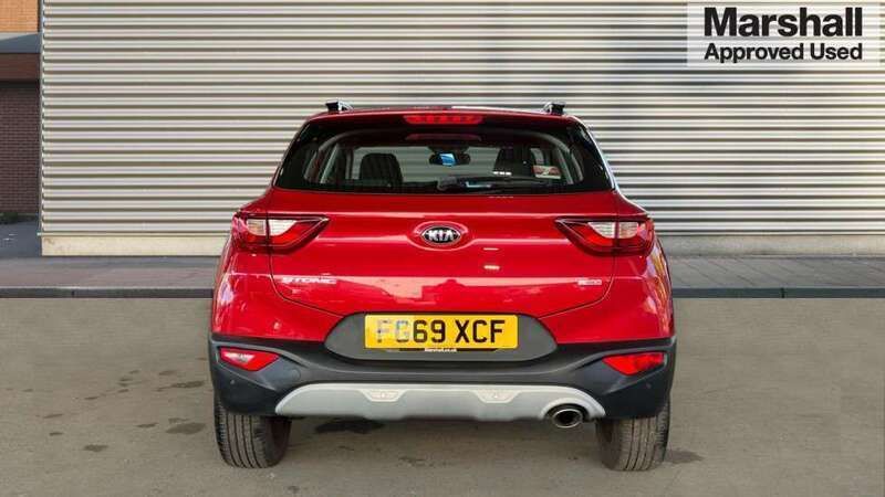 Used Kia Stonic 118 HP (86 kW) 2019 Red SUV