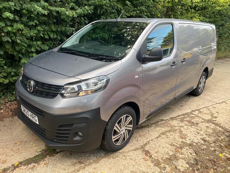 Used Vauxhall Vivaro 120 HP (88 kW) 2020 Grey MPV