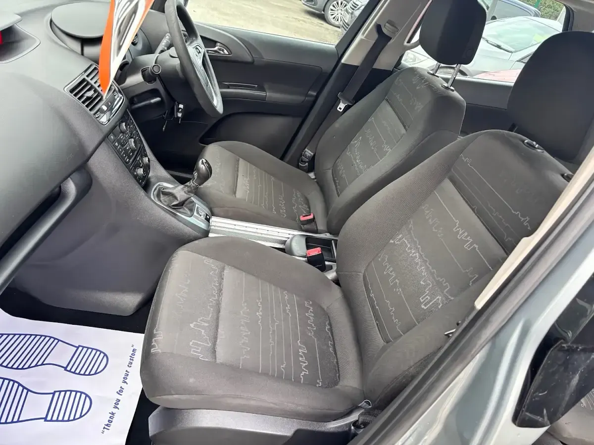 Used Vauxhall Meriva 2013 Silver MPV
