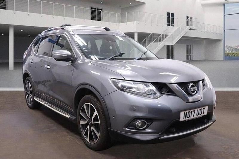 Used Nissan X-Trail S 177 HP (130 kW) 2017 Grey SUV