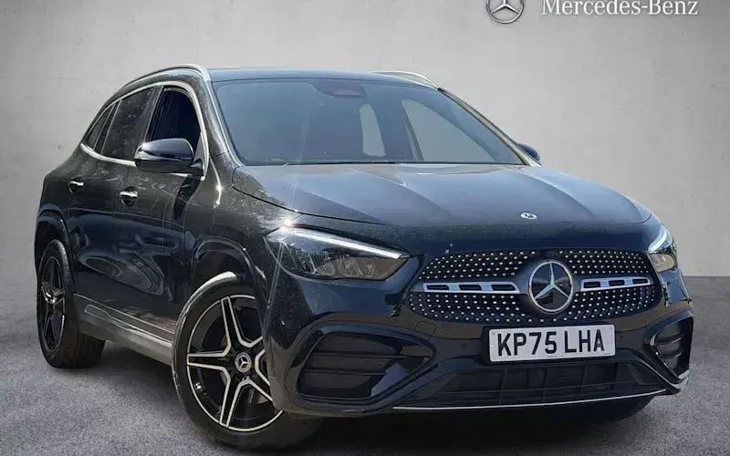 Used Mercedes GLA200 AMG line 150 HP (110 kW) 2025 SUV