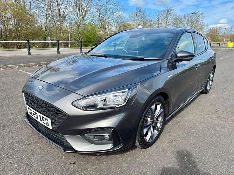 Used Ford Focus ST-Line 2019 Grey Hatchback