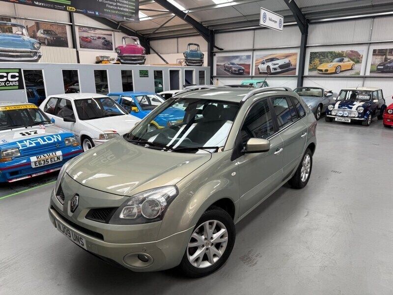 Grey Used 2009 Renault Koleos Dynamique SUV | £995 - Image 1/4