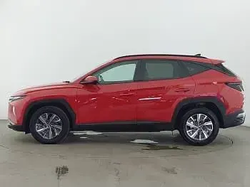 Used Hyundai Tucson SE 150 HP (110 kW) 2023 Red SUV