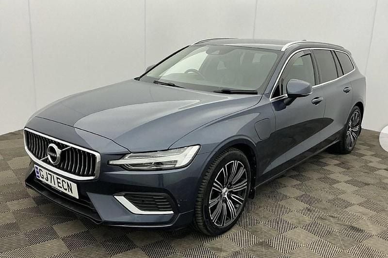 Used Volvo V60 Inscription 2021 Blue Estate