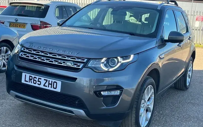 Used Land Rover Discovery Sport HSE 179 HP (131 kW) 2015 Grey SUV