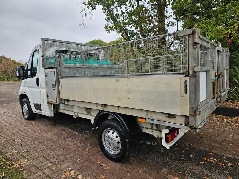 White Used 2017 Peugeot Boxer Van | £7,995 (Super price) - Image 1/4