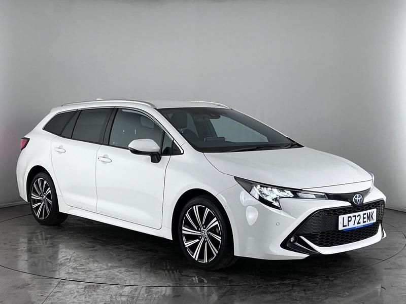 White Used 2022 Toyota Corolla Design Estate | £21,050 (Fair price) - Image 1/3